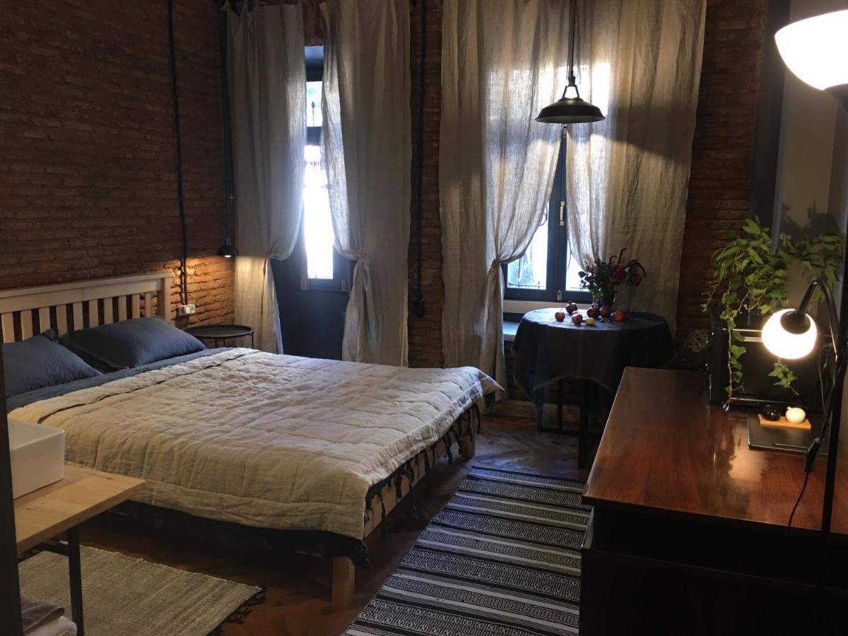 Cozy&Stylish Loft Leilighet Tbilisi Eksteriør bilde